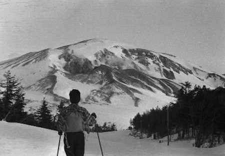 一切経山