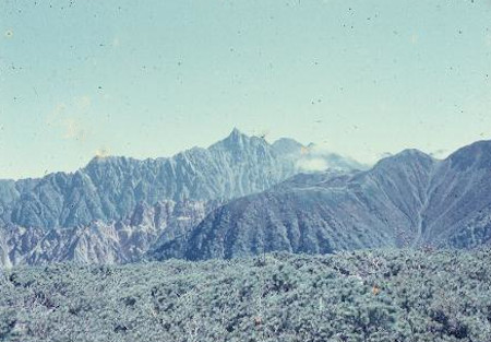 遥か槍ヶ岳