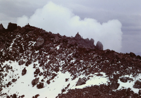 茶臼岳山頂付近