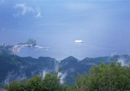 鴛泊港
