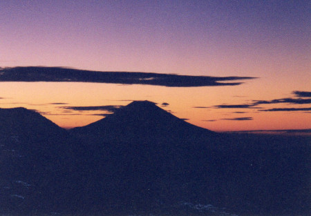 朝焼けの富士山